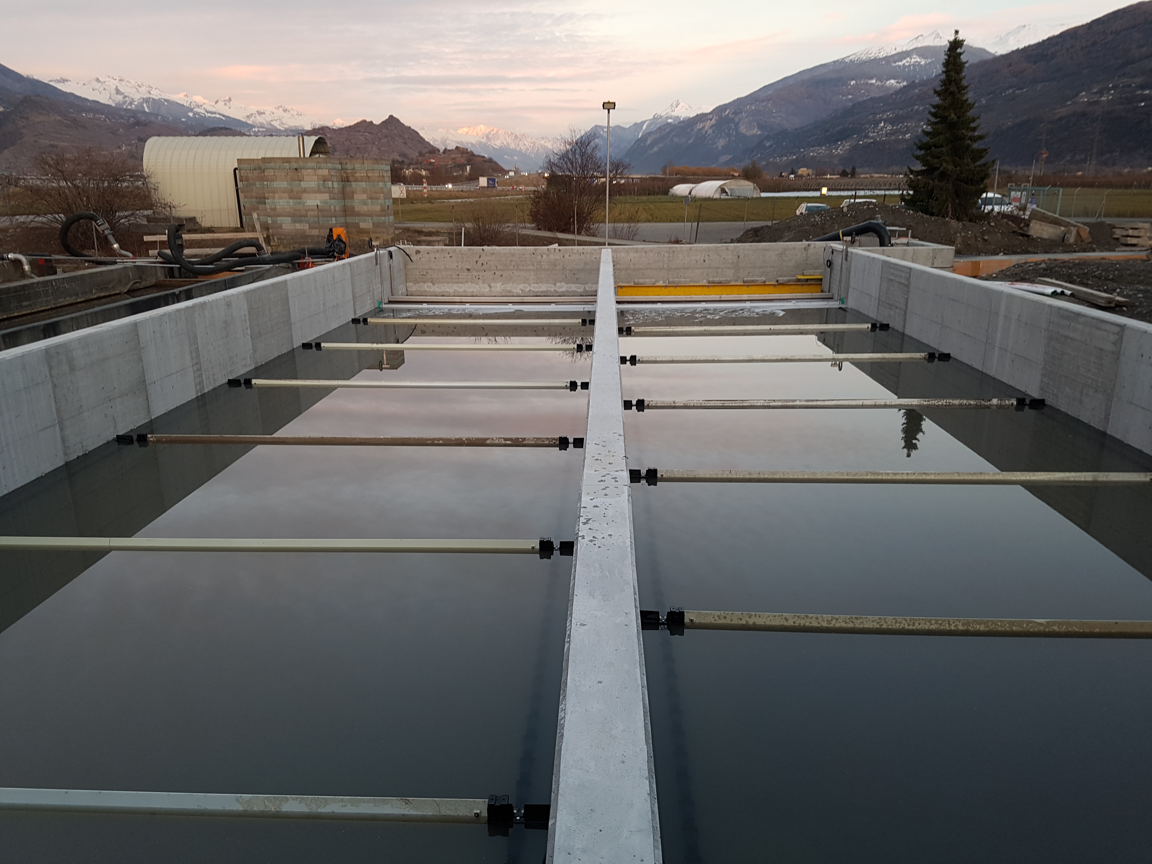 Test de mise en eau des bassin de la STEP de Vétroz - Conthey