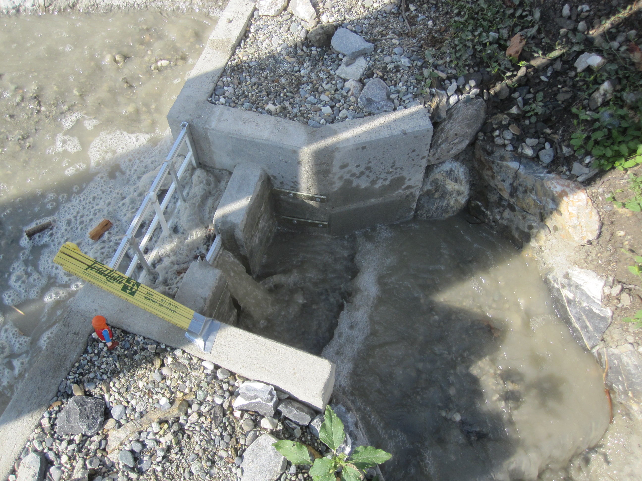 Modélisation du barrage de rétention des matériaux de la Fare